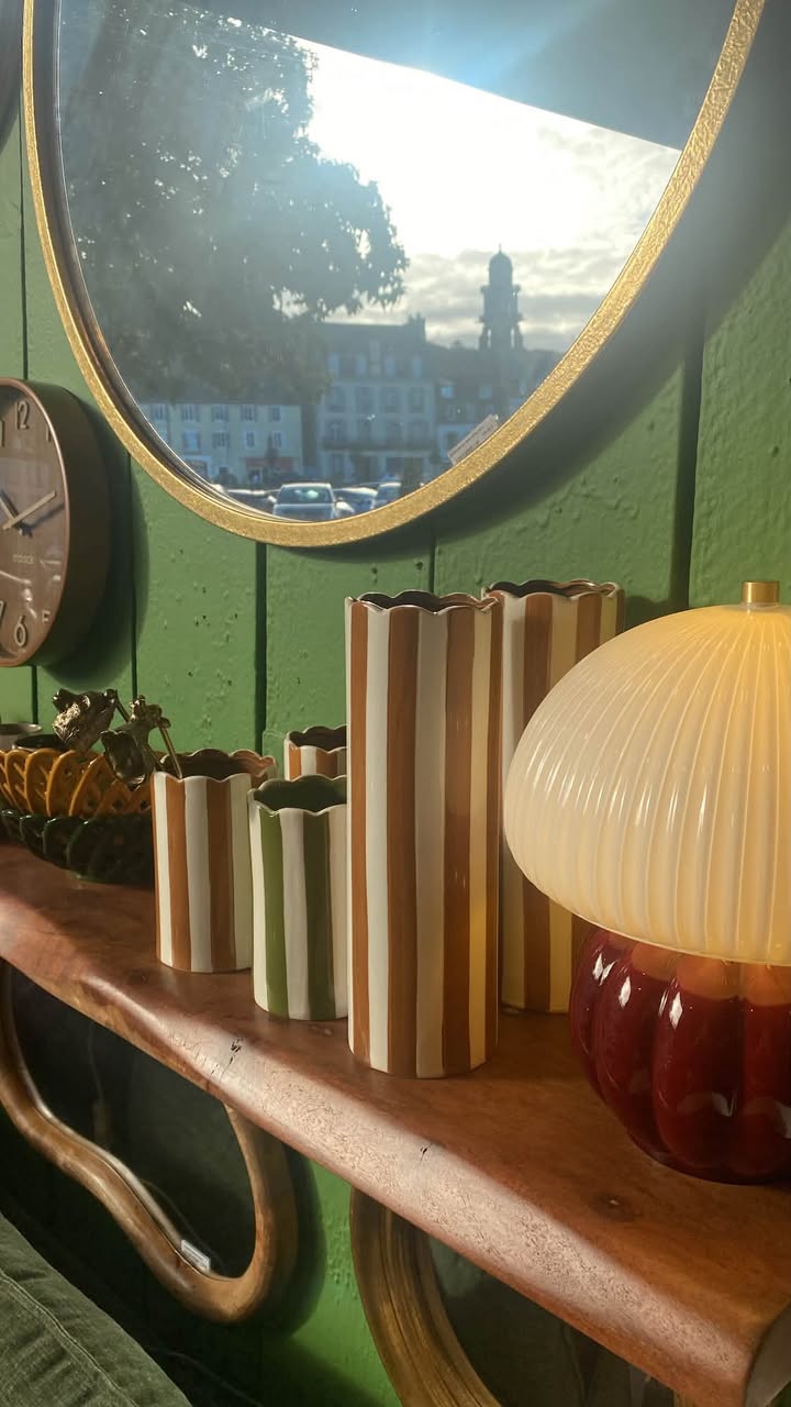Petit zoom sur notre belle vitrine dautomne tout en respectant 1 1772592711540778 - Accueil - Quimper Brest Petit zoom sur notre belle vitrine dautomne tout en respectant 1 1772592711540778 - Accueil - Quimper Brest